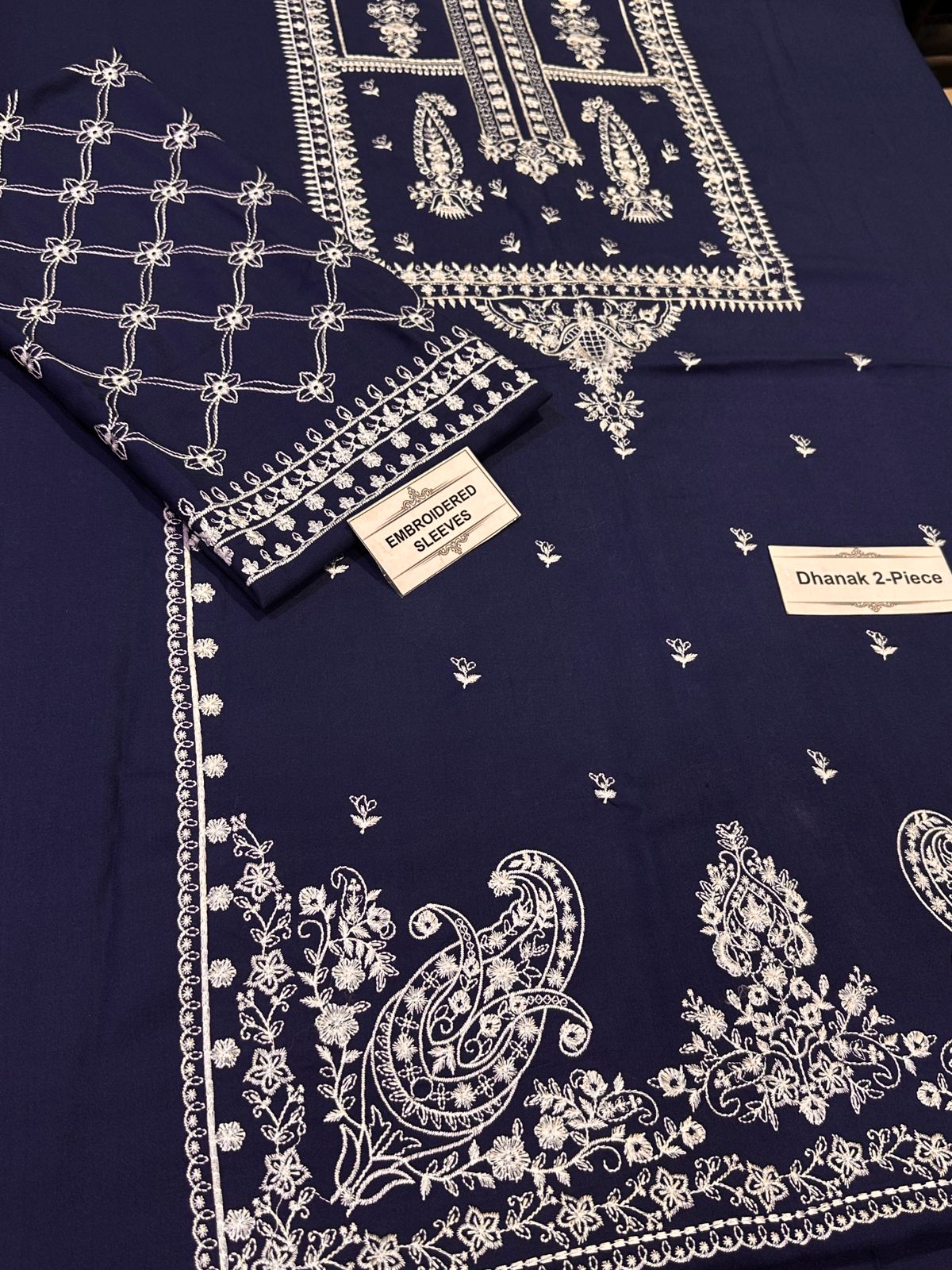 LAWN EMBROIDERED 2pc 1643