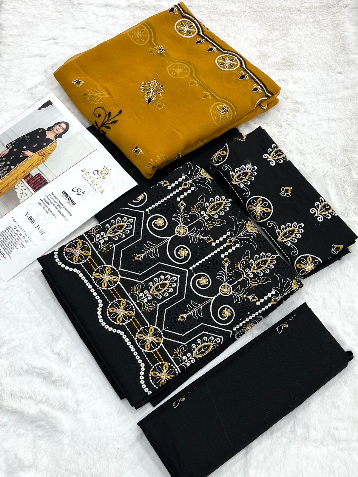 Bonazna Shahi Lawn 3pc Unstich D-1771-8