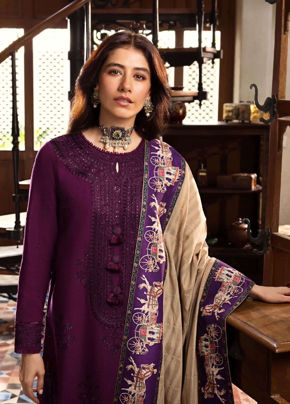 LAWN  Embroidered 1370