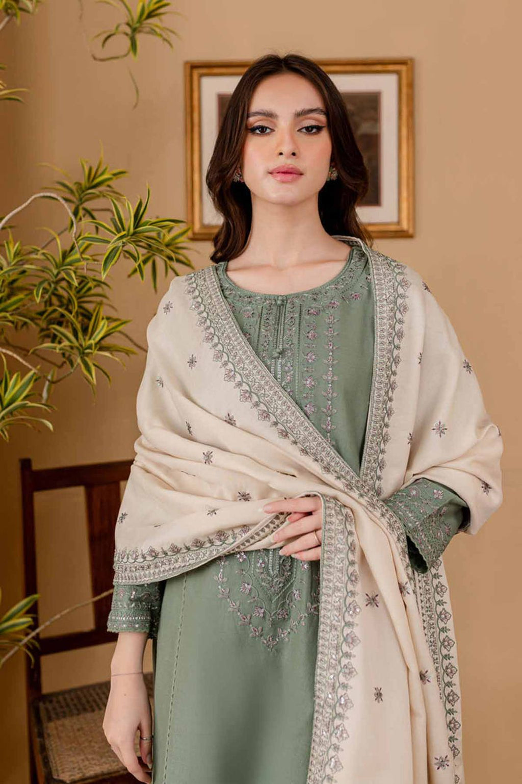 LIBAS  LAWN 3PC EMBROIDERED 1482