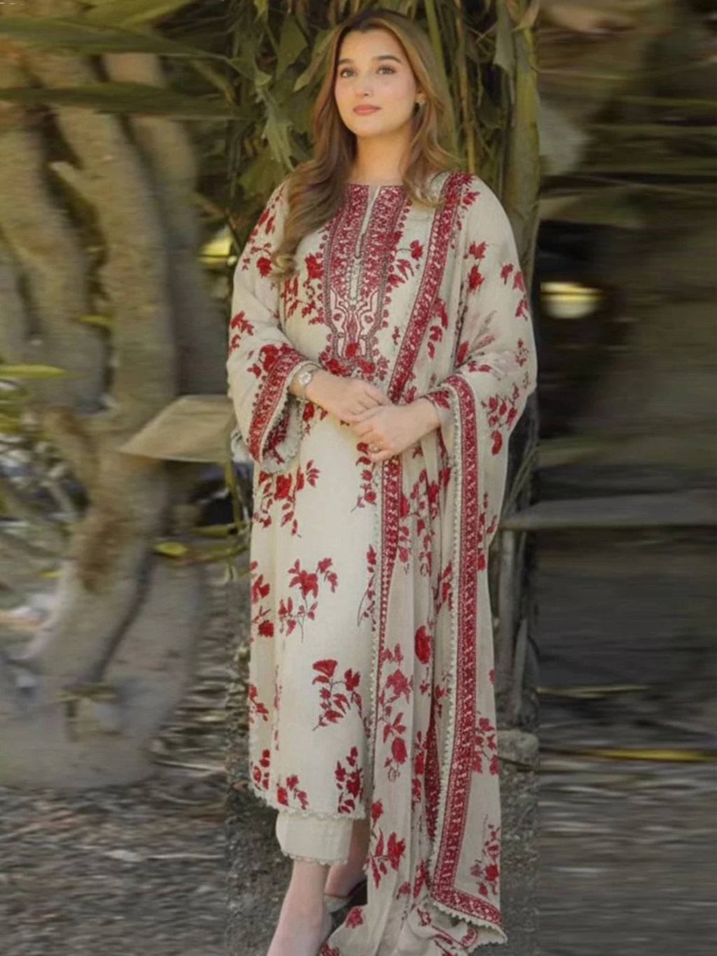 ANEELAS LAWN Embroidered D-1424