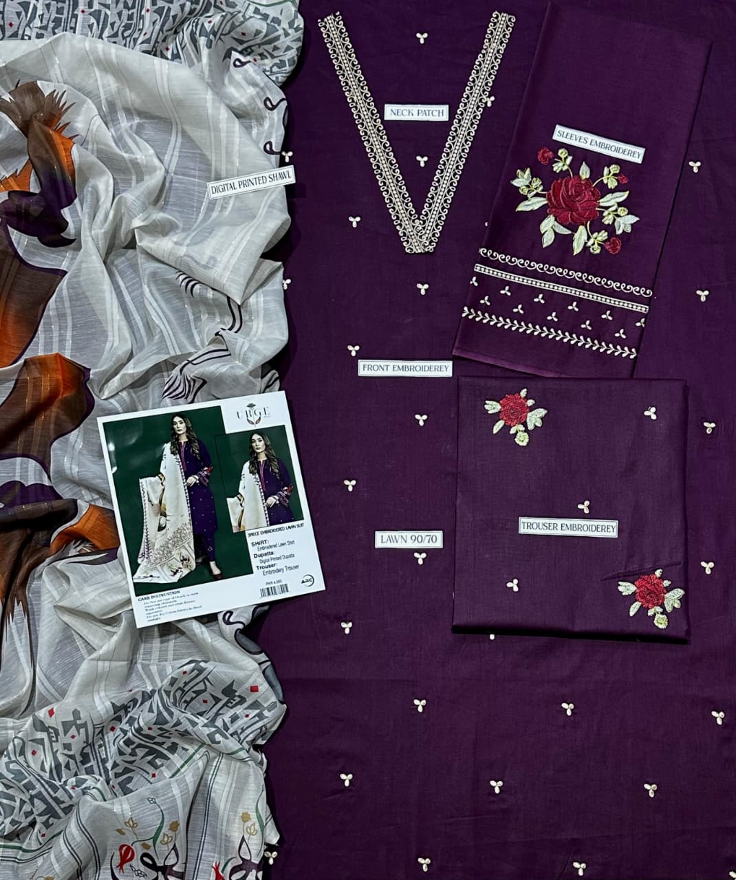 LAWN  Embroidered 1375