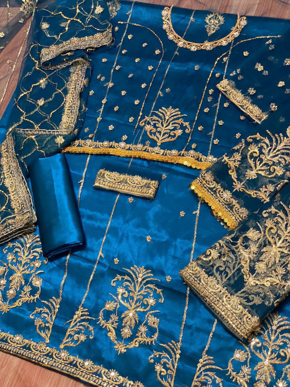 Hira Mani Net Long Frock D-1751