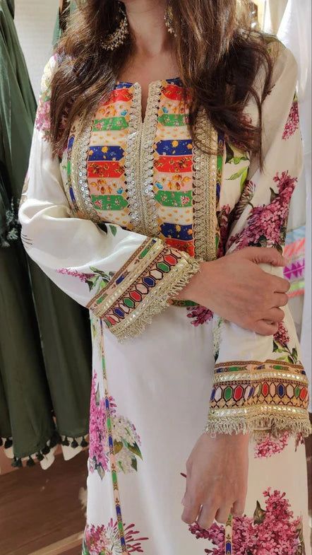 ANEELAS LAWN Embroidered 1423