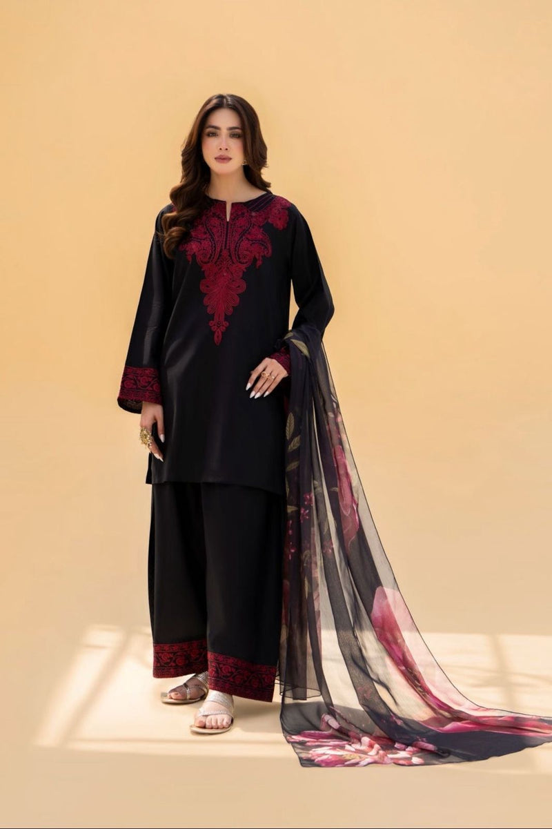 LAWN  Embroidered 1361