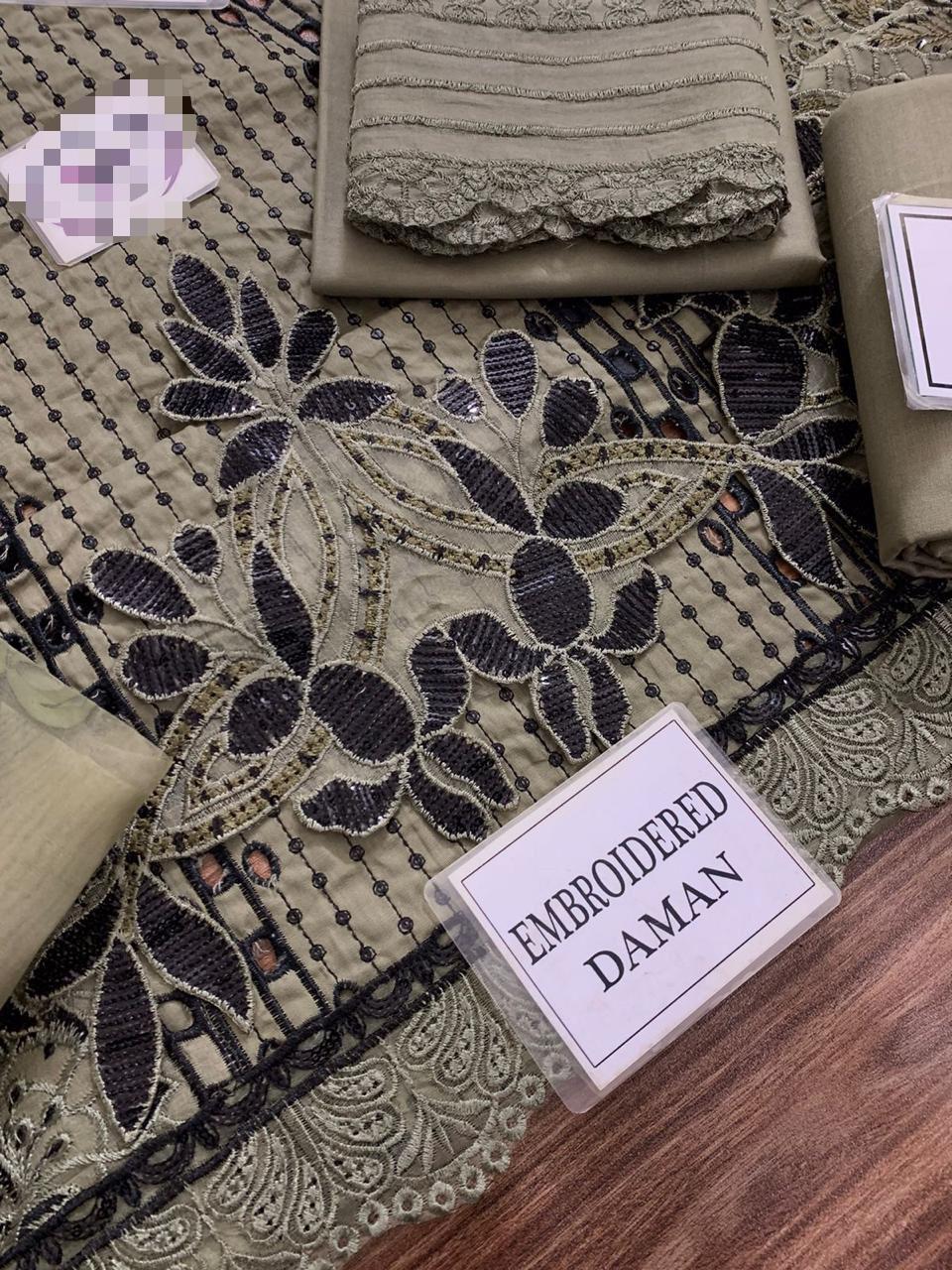 *MARIA. B*  CHICKEN KARI 1354