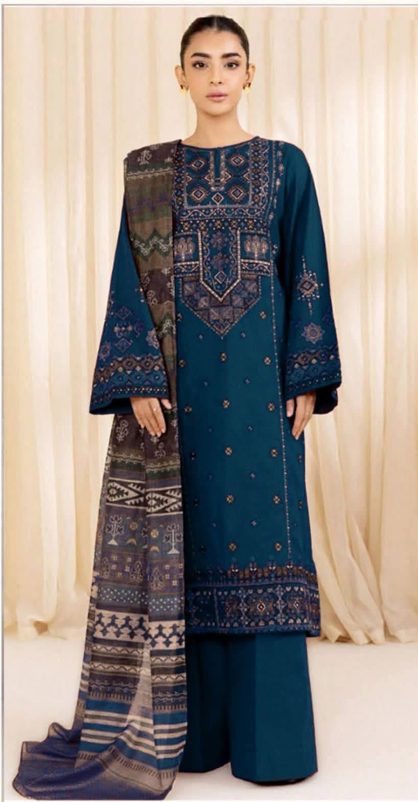 LIBAS  LAWN 3PC EMBROIDERED 1504