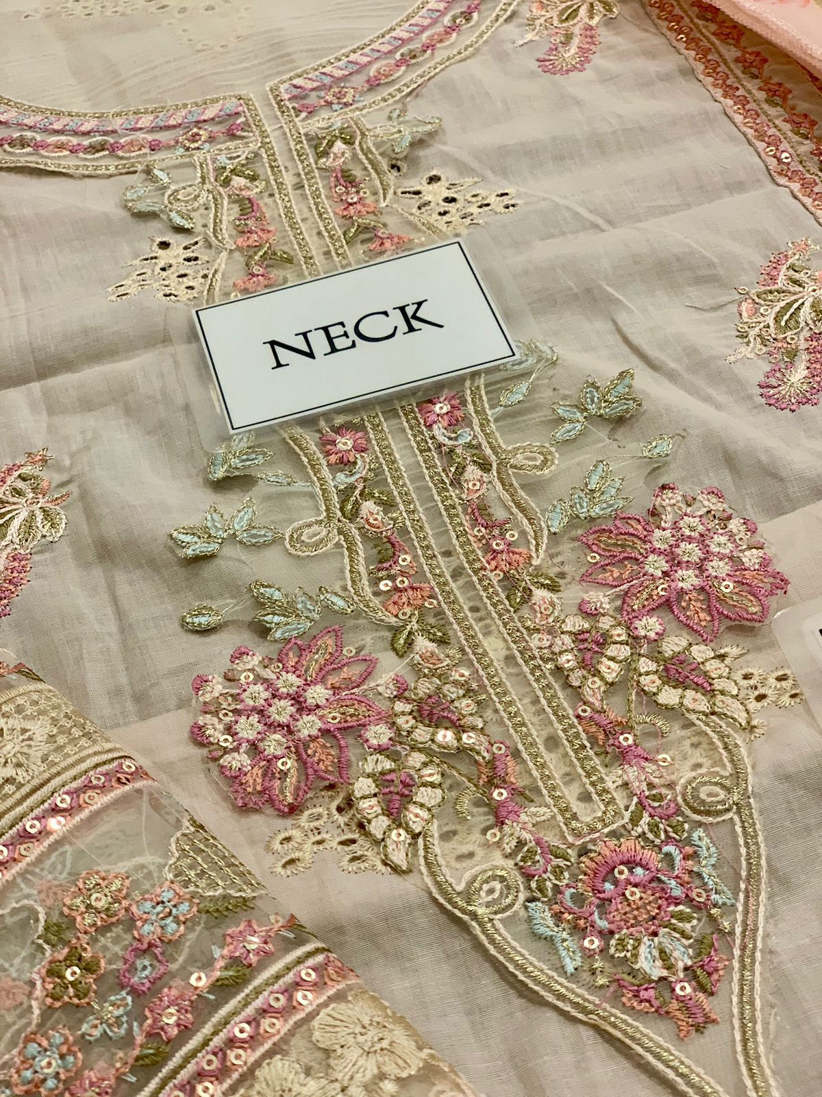 QALAMQAR ChikenKari 1321