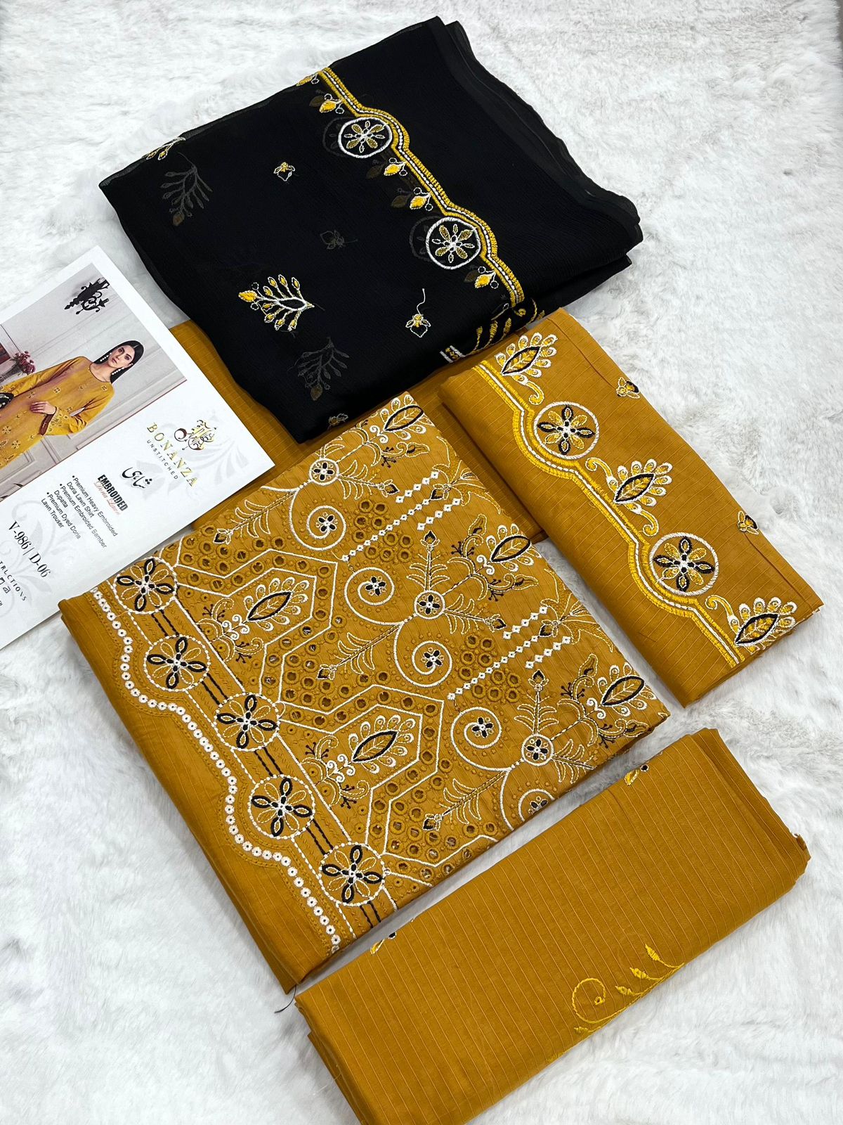 Bonazna Shahi Lawn 3pc Unstich D-1771-3