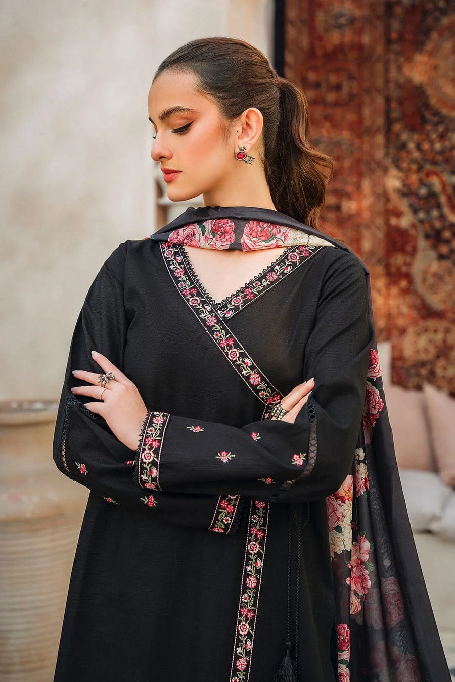 LAWN Embroidered 1622