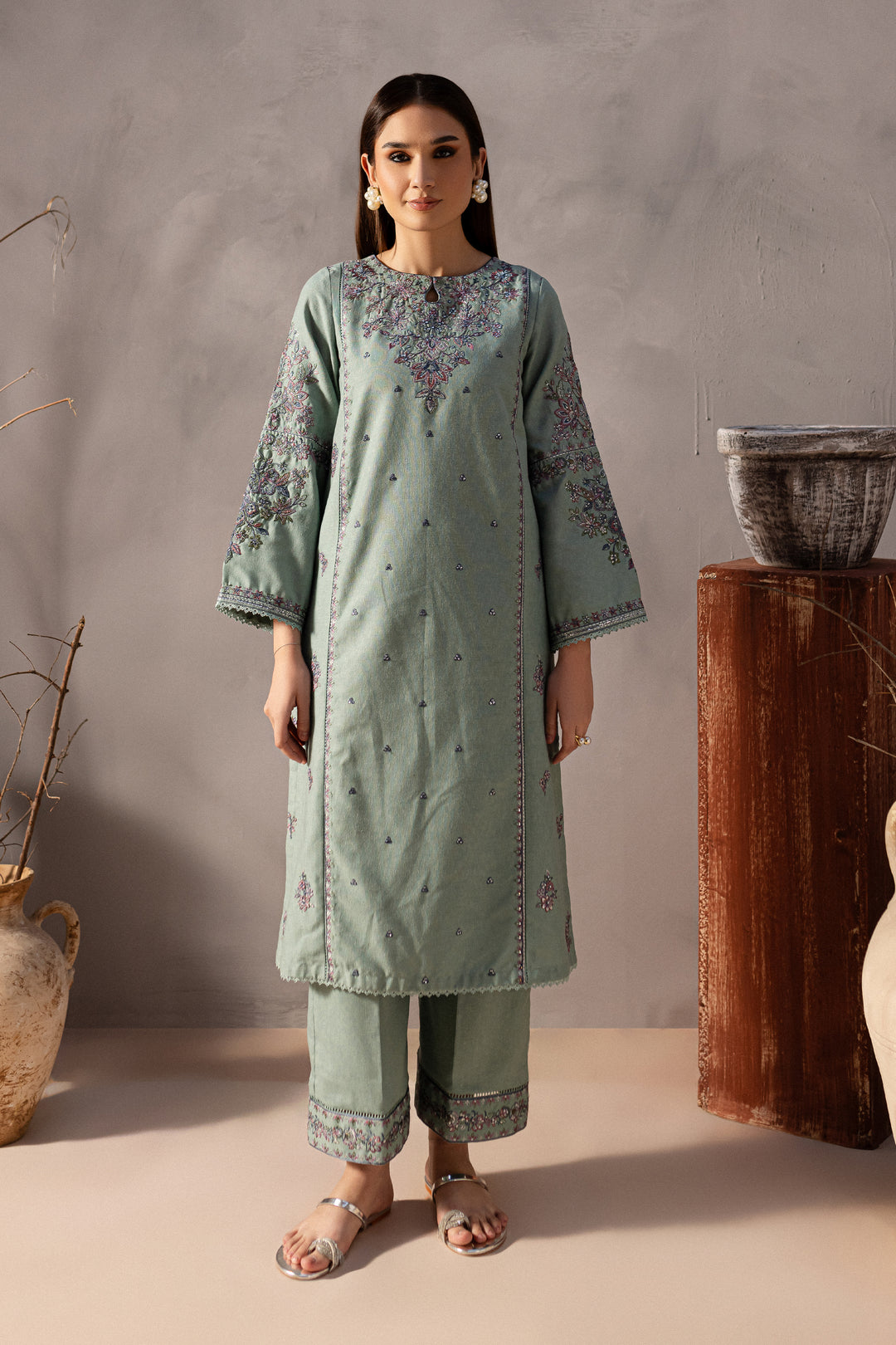 LAWN EMBROIDERED 2pc 1635