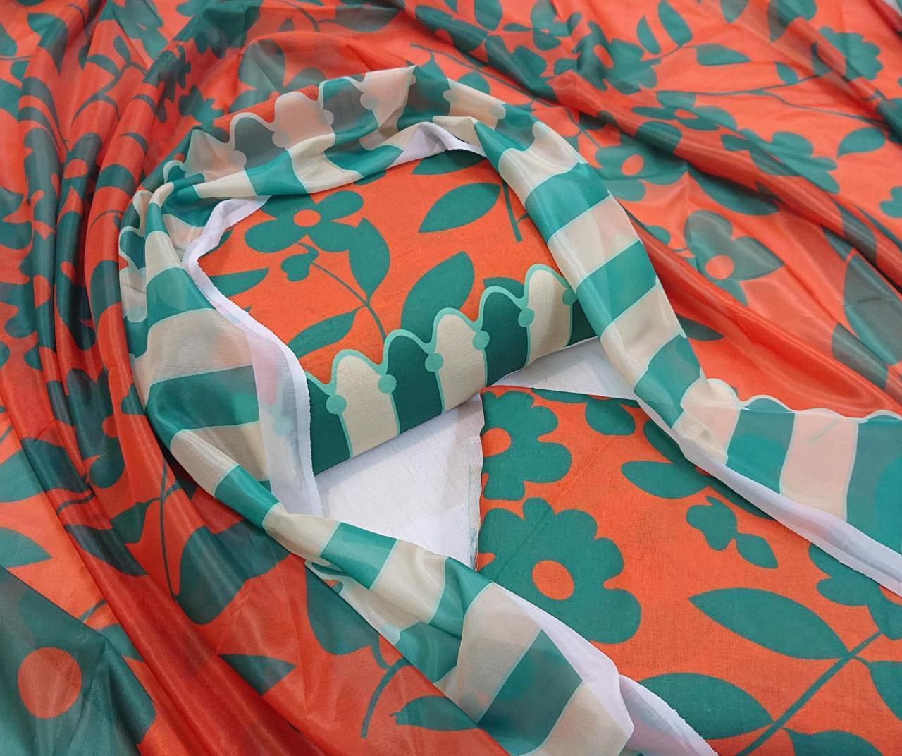 New Arrival Floral Digital Printed 3-Piece Suit | Swiss Lawn | Premium Quality D-1095