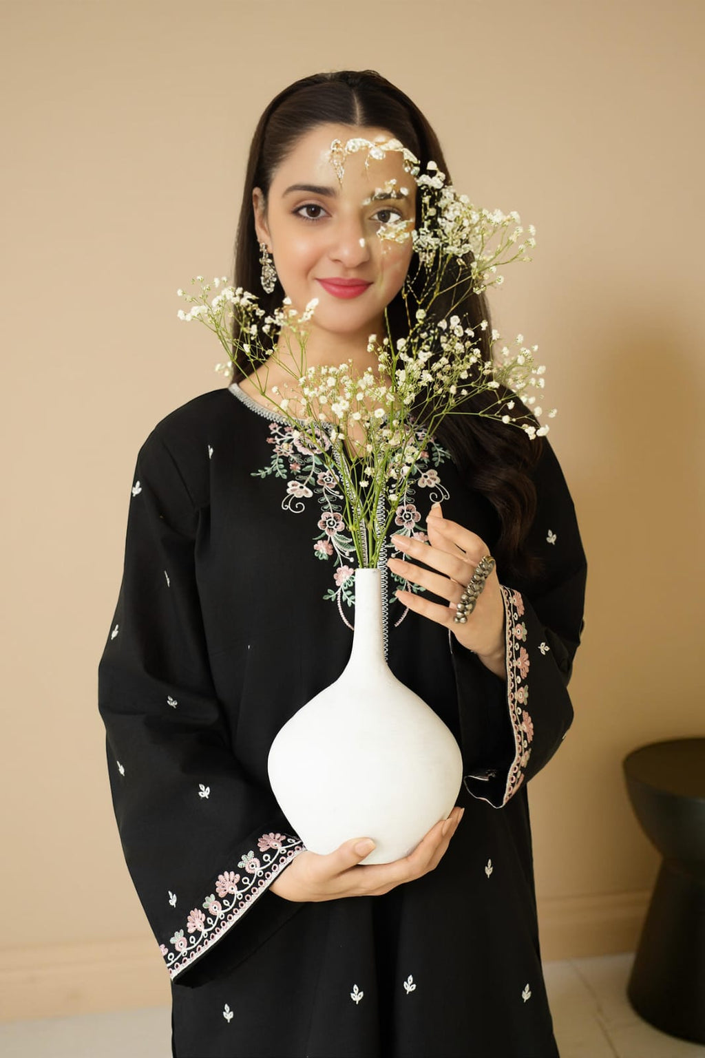 LAWN EMBROIDERED 2pc 1588