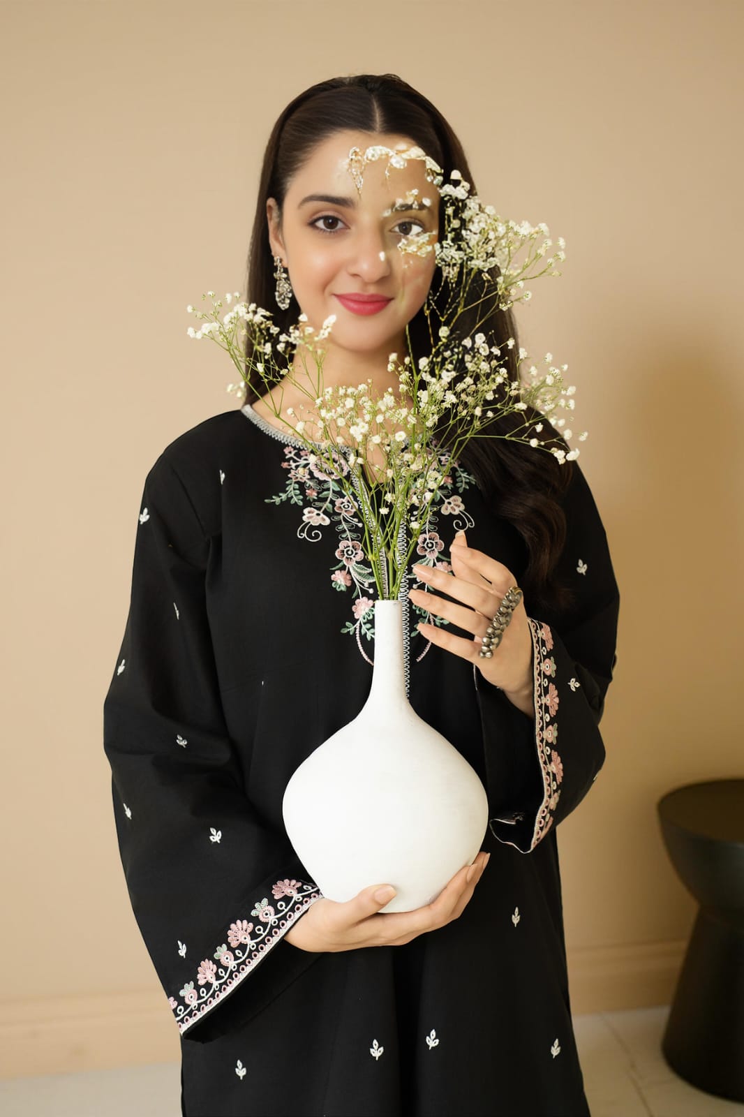 LAWN EMBROIDERED 2pc 1588