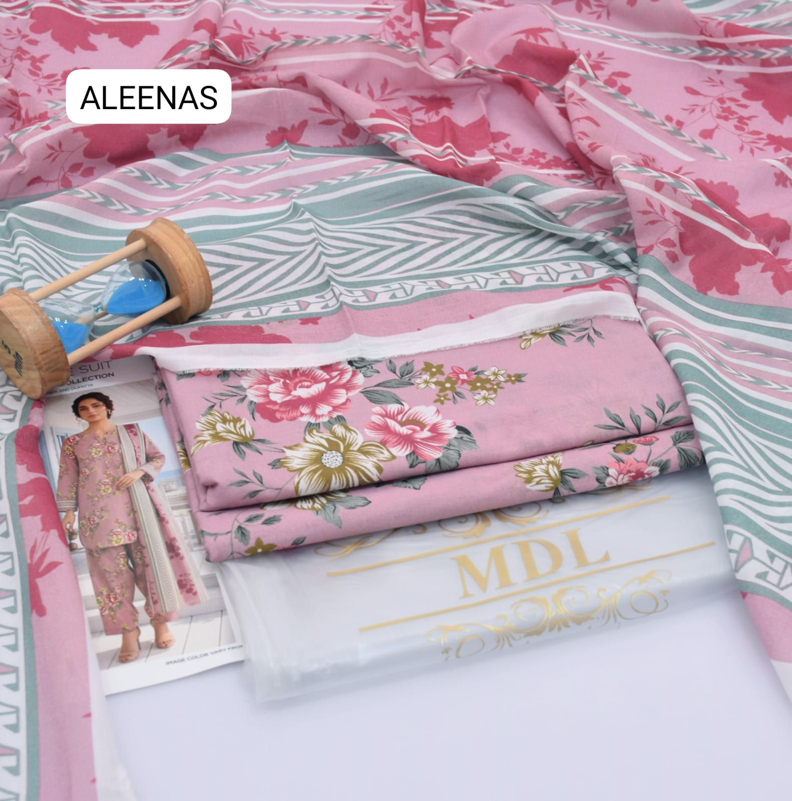 Premium print Lawn Fabric 3pc - Lawn Dupatta d- 6030