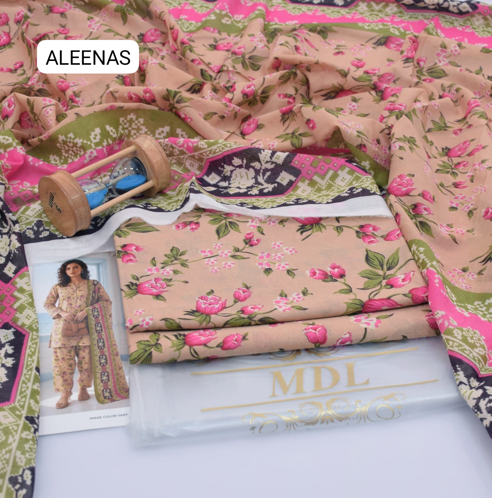 Premium print Lawn Fabric 3pc - Lawn Dupatta d- 6033