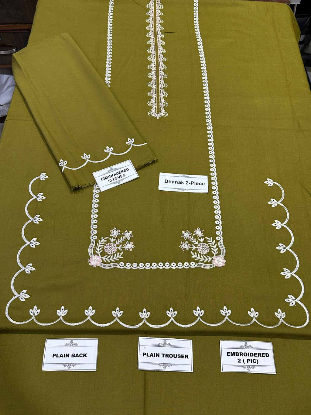 Batik Lawn Embroidered 2pc D1655