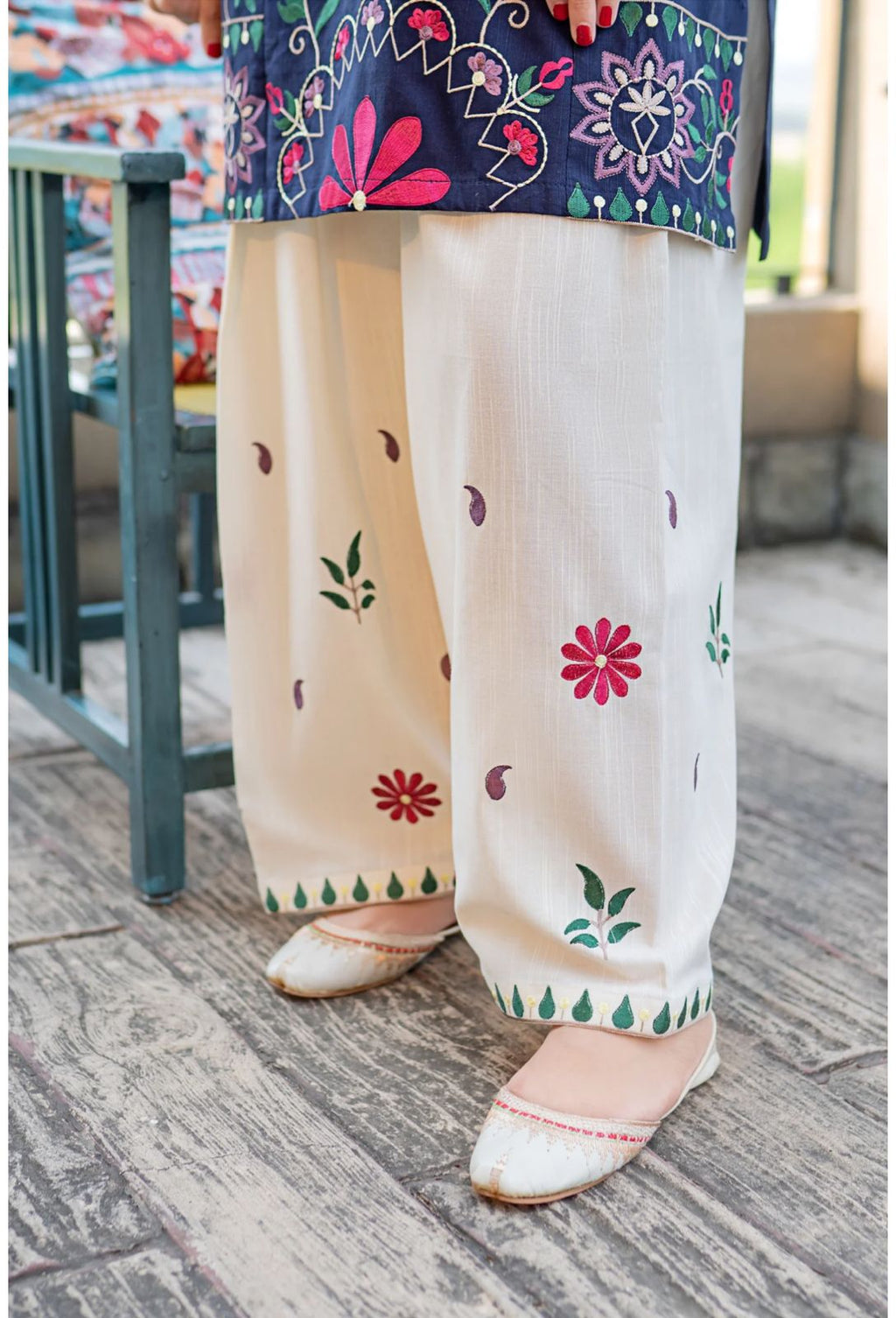 LAWN EMBROIDERED 2pc 1409