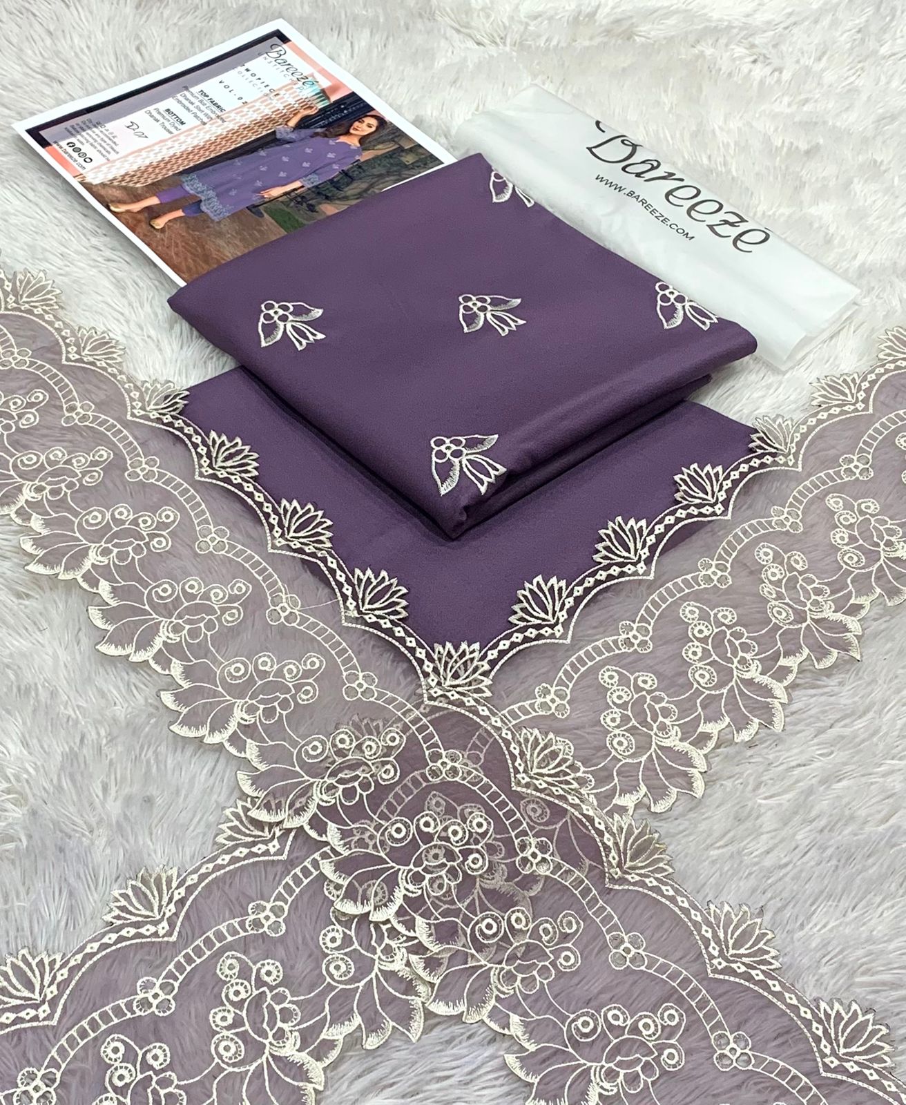 SUMMER COLLECTION LAWN 2PC 1569