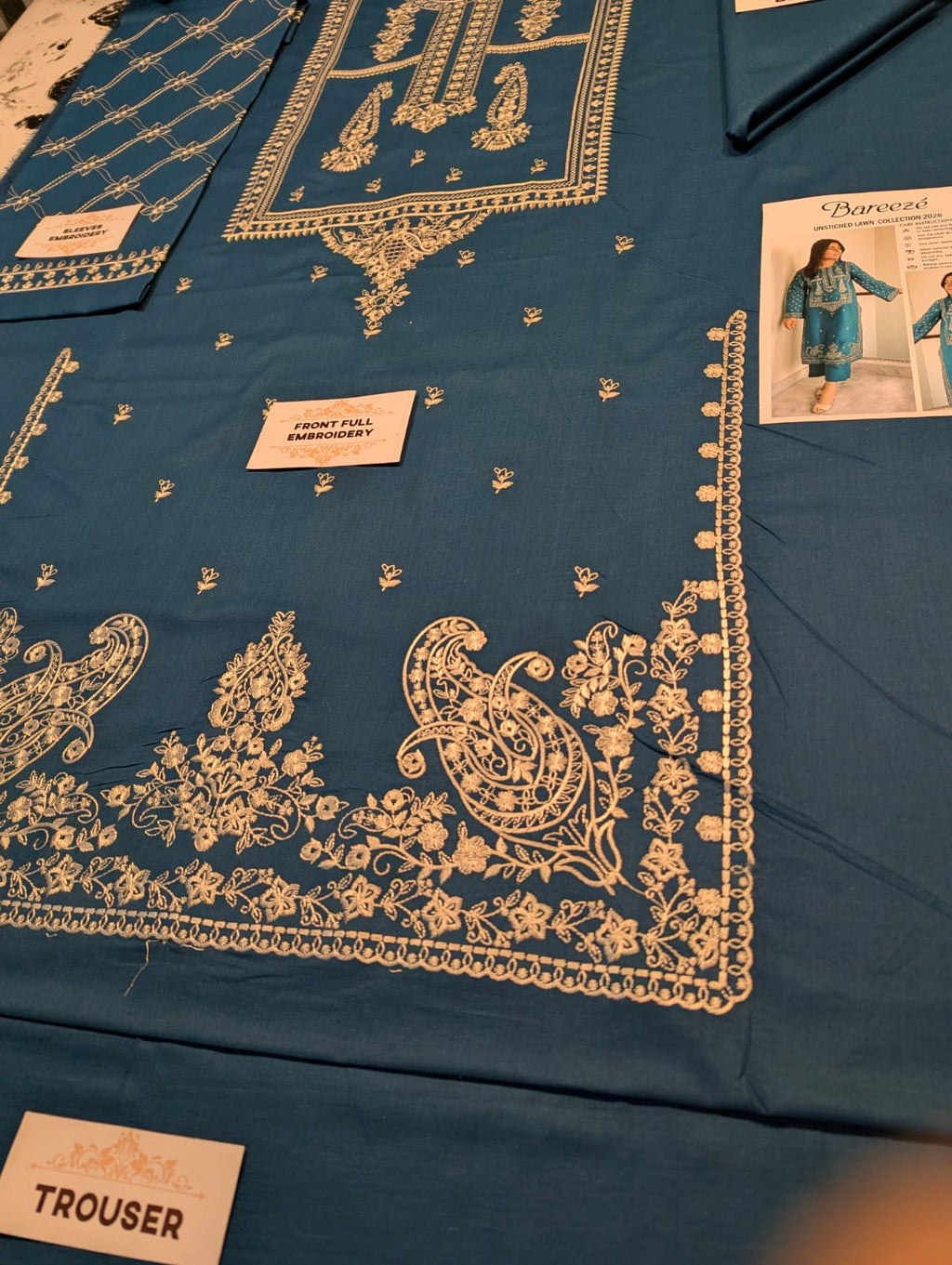 Bareez Lawn Embroidered 2pc D1654