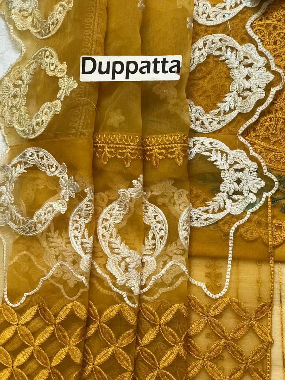 Maria B Chikenkari Embroidered 1382