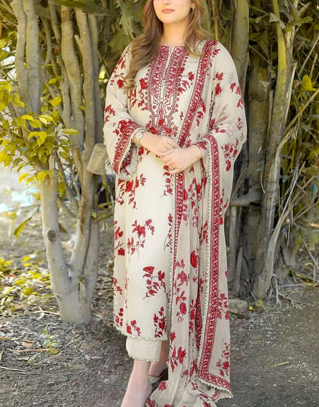 ANEELAS LAWN Embroidered 1424