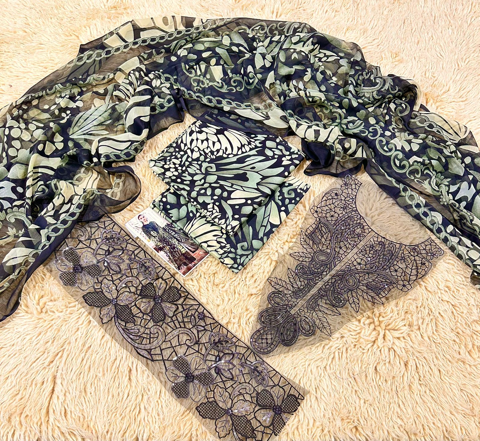 Lawn Print 3pc D-1718