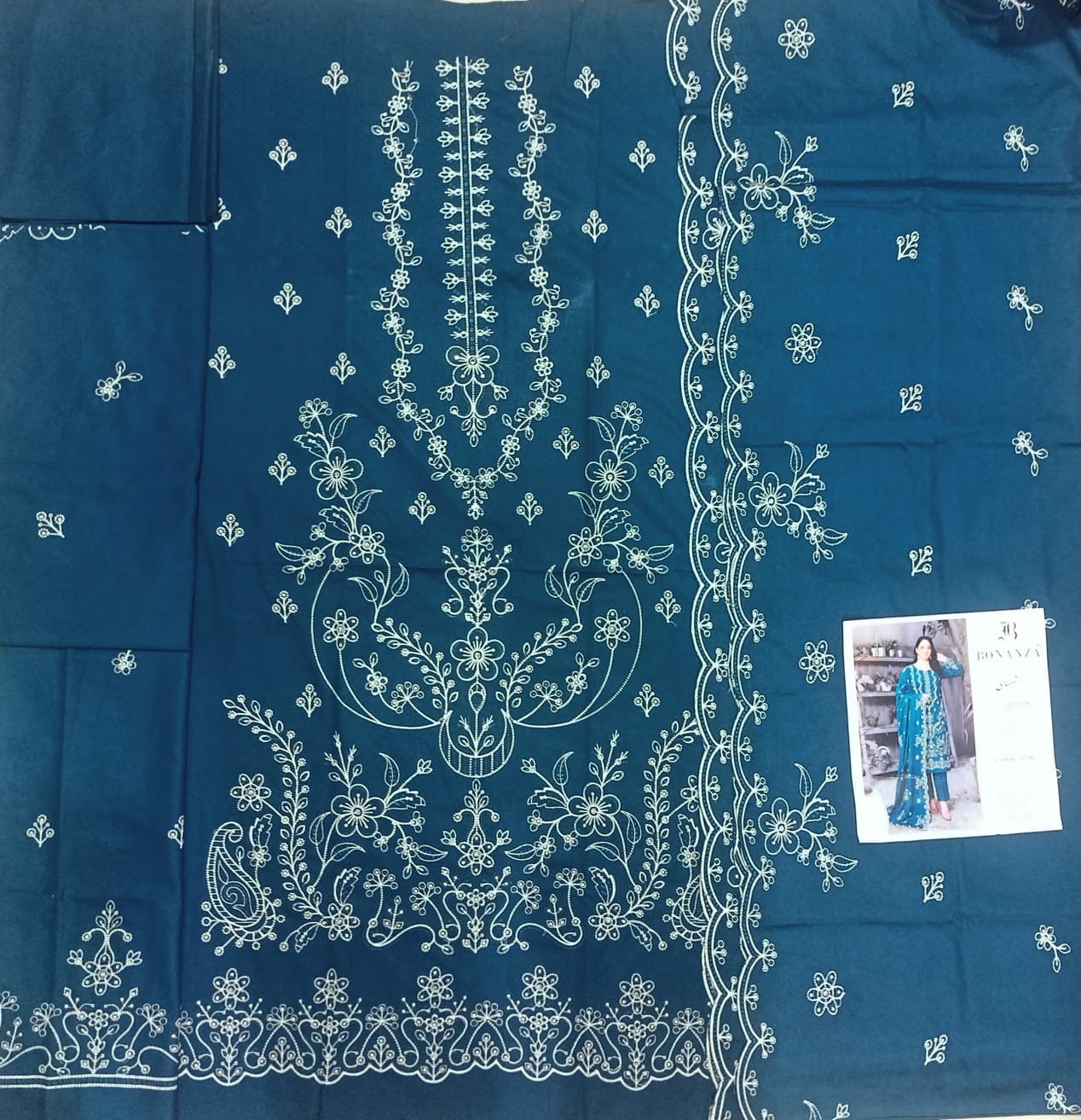 Original Brand Shehnai Dhanak 3 Piece Heavy Embroidered – Unstitch thumbnail 2